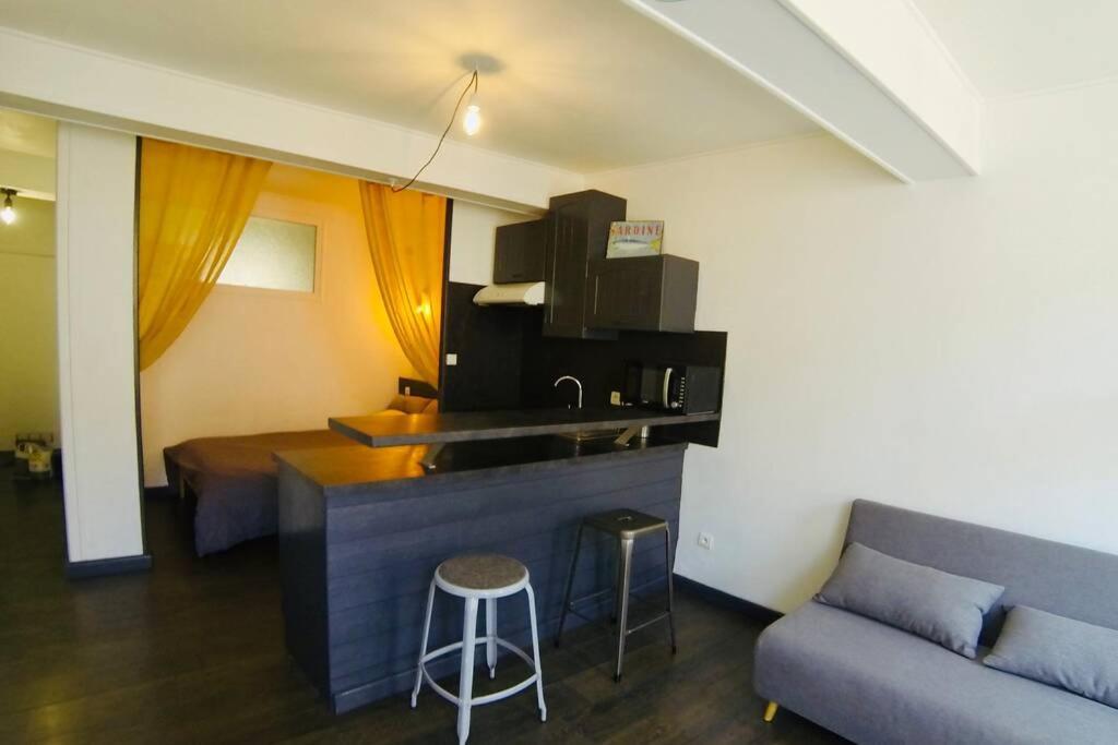 Grand Studio A Deux Pas Du Vieux Port La Rochelle  Exterior photo